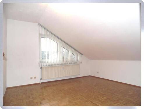 ZIMMER 3 - Etagenwohnung mit 72,00 m&sup2; in Rodgau zur Miete