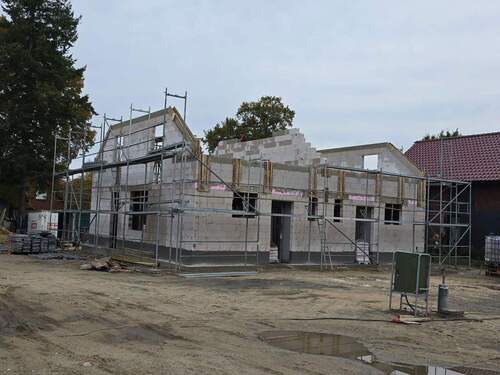 Bild 1 - Neubau-DHH in StadeOldendorf, während Bauphase 349.000 €, nach Fertigstellung ab 399.000 €