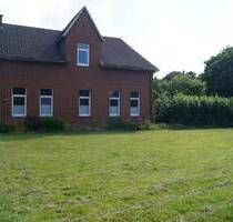 Jetzt zugreifen: Gepflegtes Einfamilienhaus samt Garten in Geestland-Drangstedt