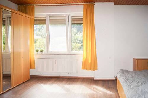 Schlafzimmer EG - 