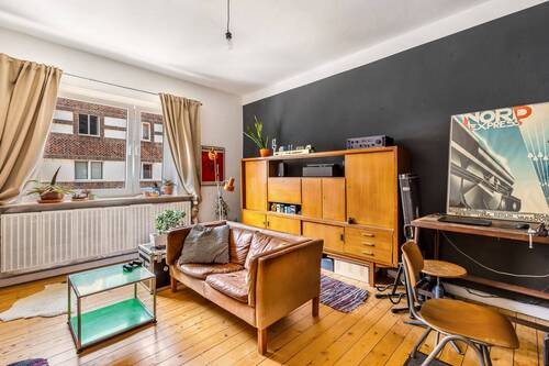 Das Wohnzimmer - Etagenwohnung mit 70,80 m&sup2; in Hannover / Limmer zum Kaufen