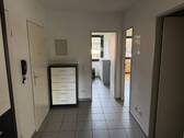 Diele - 2 Zimmer Etagenwohnung zum Kaufen in Mönchengladbach