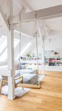 Wohnbereich (3).jpg - HOMESK - 4-Zimmer-Dachgeschosswohnung mit Dachterrasse und Blick über Berlin in Neukölln