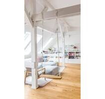 HOMESK - 4-Zimmer-Dachgeschosswohnung mit Dachterrasse und Blick über Berlin in Neukölln