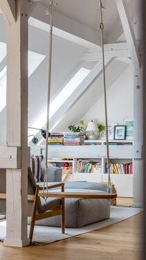 Wohnbereich (11).jpg - 4 Zimmer Etagenwohnung in Berlin