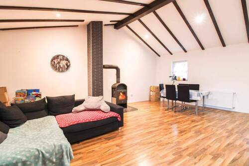 Wohnzimmer - 8 Zimmer Einfamilienhaus zum Kaufen in Groß-Umstadt