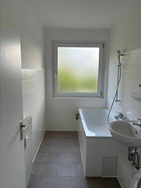 Badezimmer - 3 Zimmer Etagenwohnung in Salzgitter