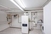 Kellerraum mit Heizung - 