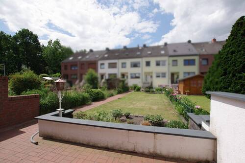 Terrasse/Garten - Reihenmittelhaus mit 100,00 m&sup2; in Bremen zum Kaufen