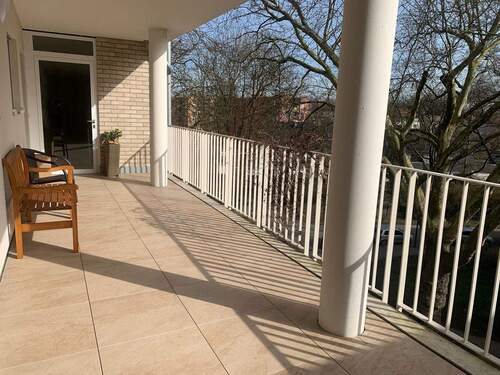 Laubengang mit Freisitz - Seniorengerechtes Wohnen im Neubau inkl. zweier Freisitze