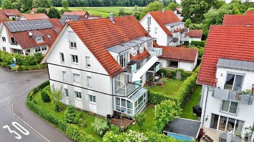 Drohne Flurstrasse 28 (3) - WIRKLICH TOP GEPFLEGTE 3-ZIMMER ETW IN 88213 RV-BAVENDORF