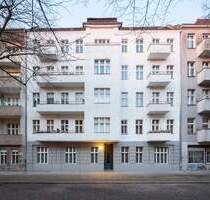 Altbautraum im begehrten Weserkiez: große 3-Zi.-Wohnung mit Balkon und Perspektive auf Eigennutzung! - Berlin Neukölln