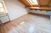 Schlafzimmer 4 - 