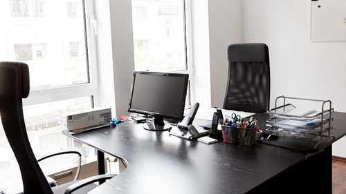 Büroraum + Tagungsraum + Küche - Sehr zentrales, 75 qm großes Büro mit Tagungsraum, eigener Zugang - All-in-Miete