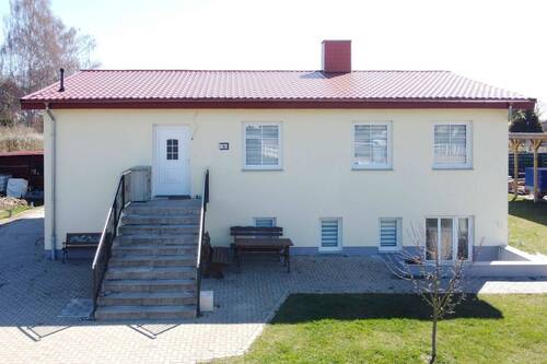 Eingangsbereich - 5 Zimmer Einfamilienhaus zum Kaufen in Katzow