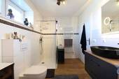 Badezimmer Hochparterre - 