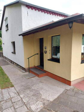 Bild 2 - 7 Zimmer Doppelhaushälfte zum Kaufen in Heinrichswalde