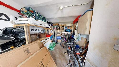 Abstellraum in Nebengebäude - 