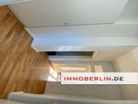 3 - 2 Zimmer Etagenwohnung in Johannisthal