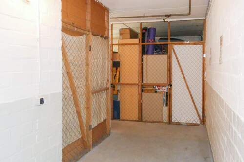 mit ausreichend Lagerfläche - 