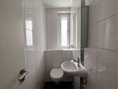 WC mit Fenster - 