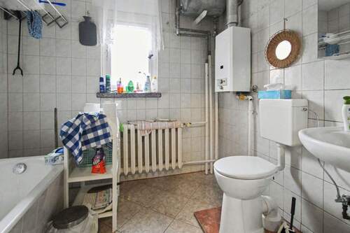 Tageslichtbadezimmer EG 01 - 