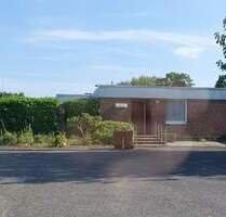 Geräumiger Bungalow mit Arztpraxis in ruhiger Lage MG-Wickrath - Mönchengladbach