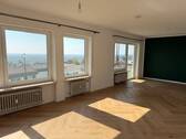 Wohn-, Esszimmer mit Weitblick - 3 Zimmer Etagenwohnung in Neustadt