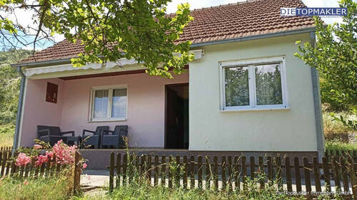 Haus - Einfamilienhaus mit viel Land - 120.000,00&nbsp;EUR Kaufpreis, ca.&nbsp; 80,00&nbsp;m&sup2;&nbsp;Wohnfl&auml;che