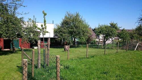 Gartenhaus und Hühnerstall - 