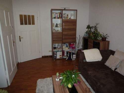 Wohnzimmer - Etagenwohnung mit 60,70 m&sup2; in Erfurt zur Miete