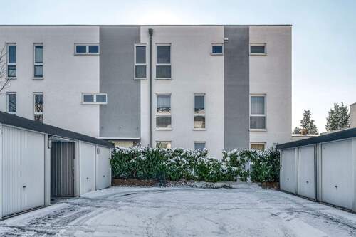 Mietvertrag der Garage kann übernommen werden.jpg - 