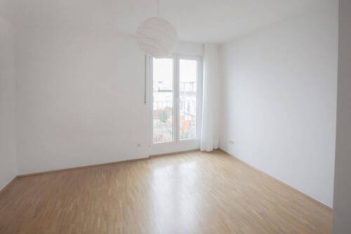 2. OG Schlafzimmer od. Büro - 