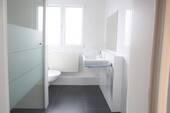2. OG Bad mit Dusche - 