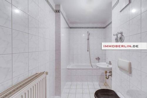 2 - 3 Zimmer Etagenwohnung zum Kaufen in Köpenick