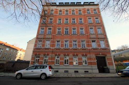 Außenansicht - 3 Zimmer Etagenwohnung zur Miete in Chemnitz