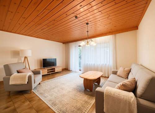 Wohnzimmer - (KI generiert) - 5 Zimmer Reihenmittelhaus in Leimen