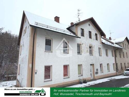 Titelbild - Viel Platz, viel Potenzial - Mehrfamilienhaus mit Garten