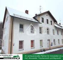 Viel Platz, viel Potenzial - Mehrfamilienhaus mit Garten - Schirnding Raithenbach