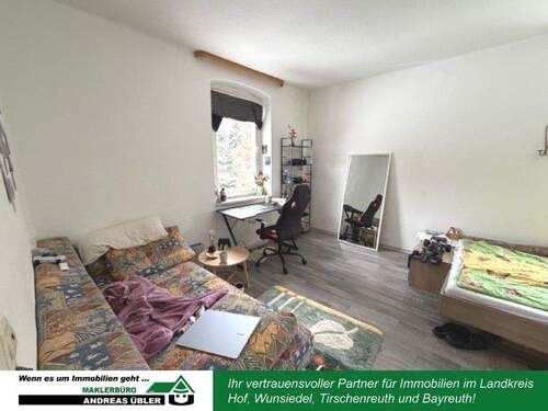 Zimmer - 9 Zimmer Mehrfamilienhaus, Wohnhaus in Schirnding