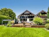 Bild 1 - Modern renoviertes Reihenendhaus mit traumhaftem Garten in Gehrden!