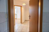 Flur - 3 Zimmer Etagenwohnung in Lappersdorf