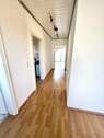 Flur - Etagenwohnung mit 104,70 m&sup2; in Weilerbach zur Miete