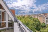 DG-Terrasse WE29 Blich zum Funkturm - 