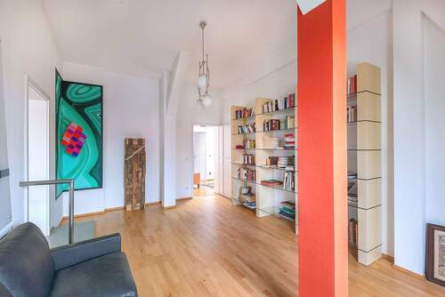 Zimmer mit Blick zum Flur WE30 - 