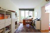 19 Arbeitszimmer - 