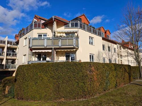 Ansicht - bezugsfreie 2-Raum Wohnung mit Terrasse und TG-Stellplatz