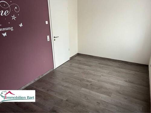 Schlafzimmer - Etagenwohnung mit 97,00 m² in Losheim am See zum Kaufen
