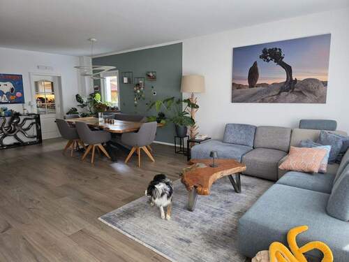 Wohn-/Essbereich - Doppelhaushälfte mit 125,00 m² in Putzbrunn zur Miete