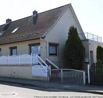 geräumige Doppelhaushälfte mit großem Garten - nach WEG aufgeteilt! - Schenefeld